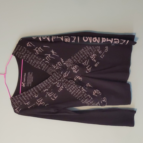 Leopards & Roses M black long sleeve t-shirt - Picture 3 of 6